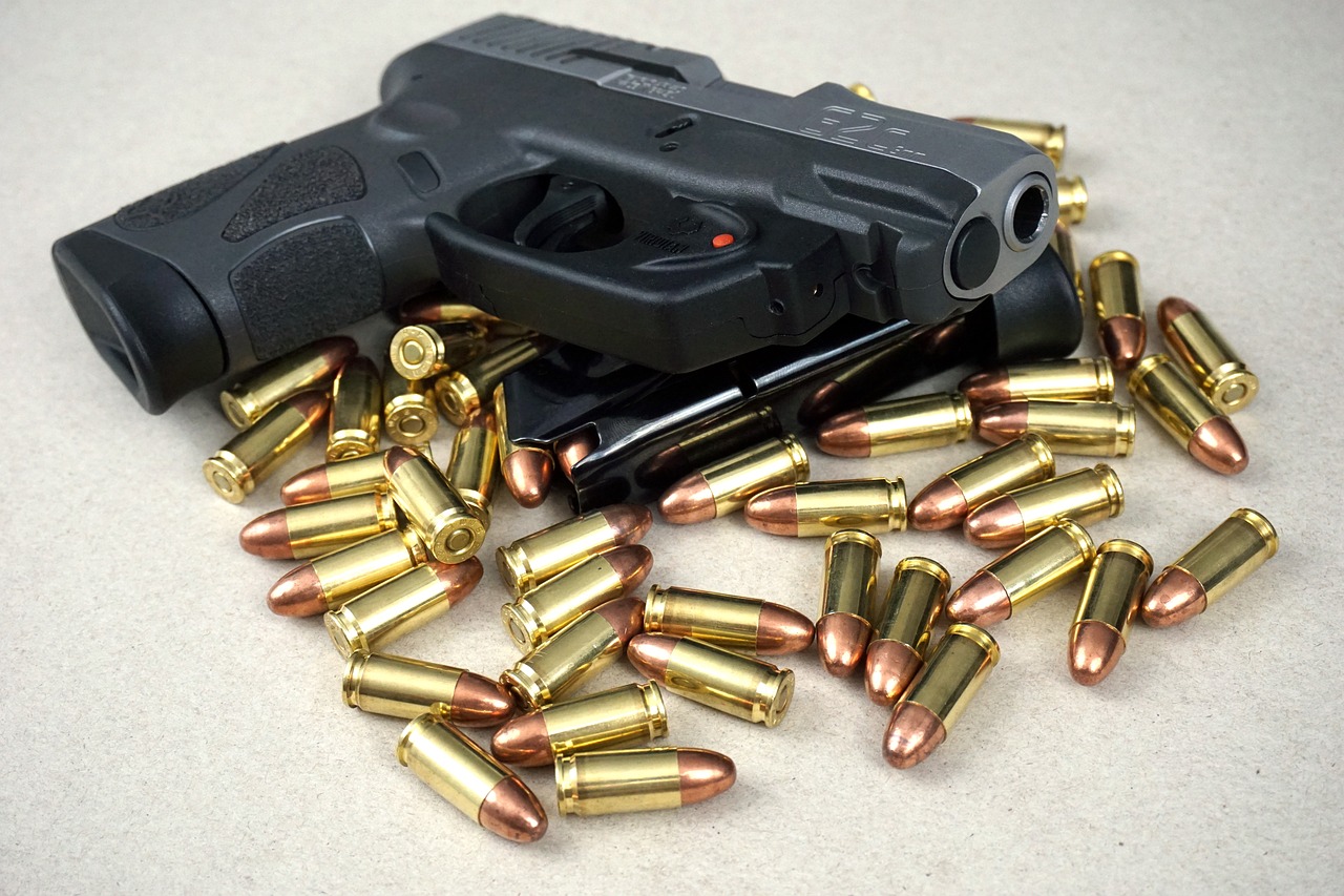 Techniques to Overcome the Size Advantage in a Self-Defense Scenario